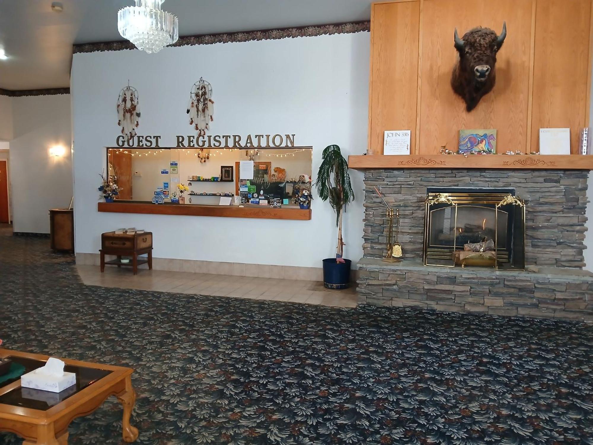 Glacier Gateway Inn Cut Bank Esterno foto